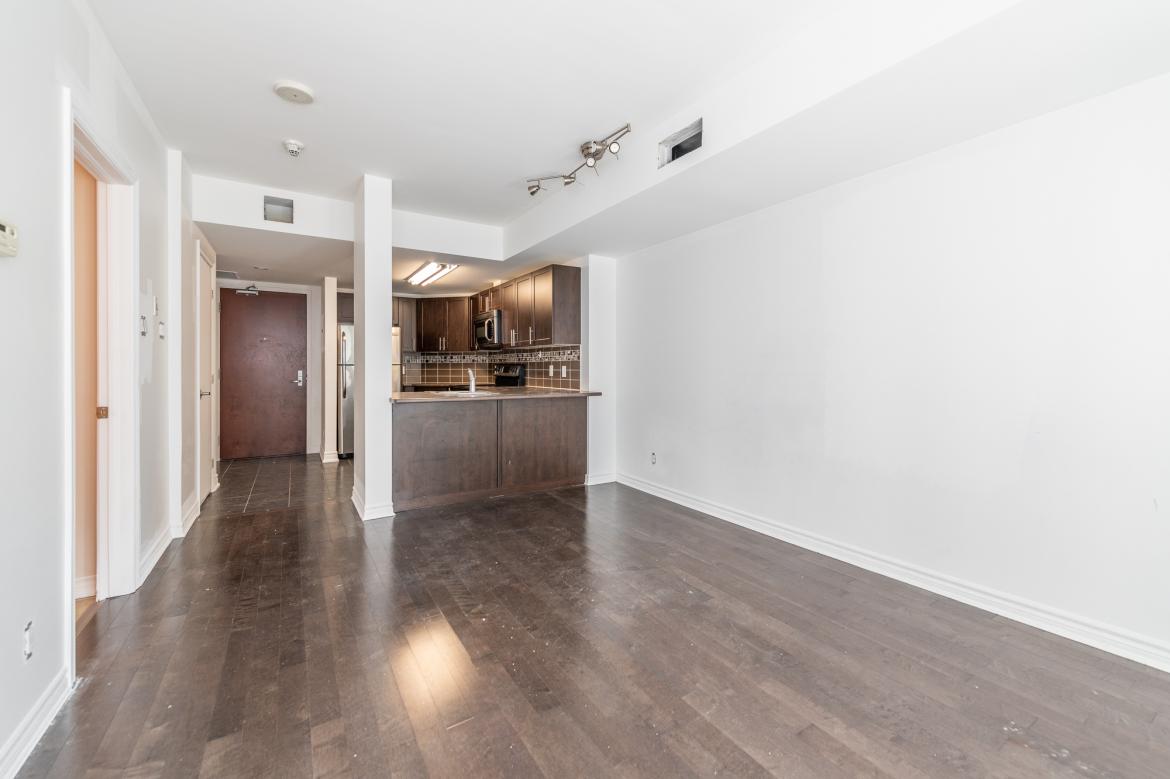 234 Rideau Street #510 10