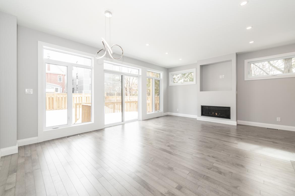 331 ATHLONE AVE 12