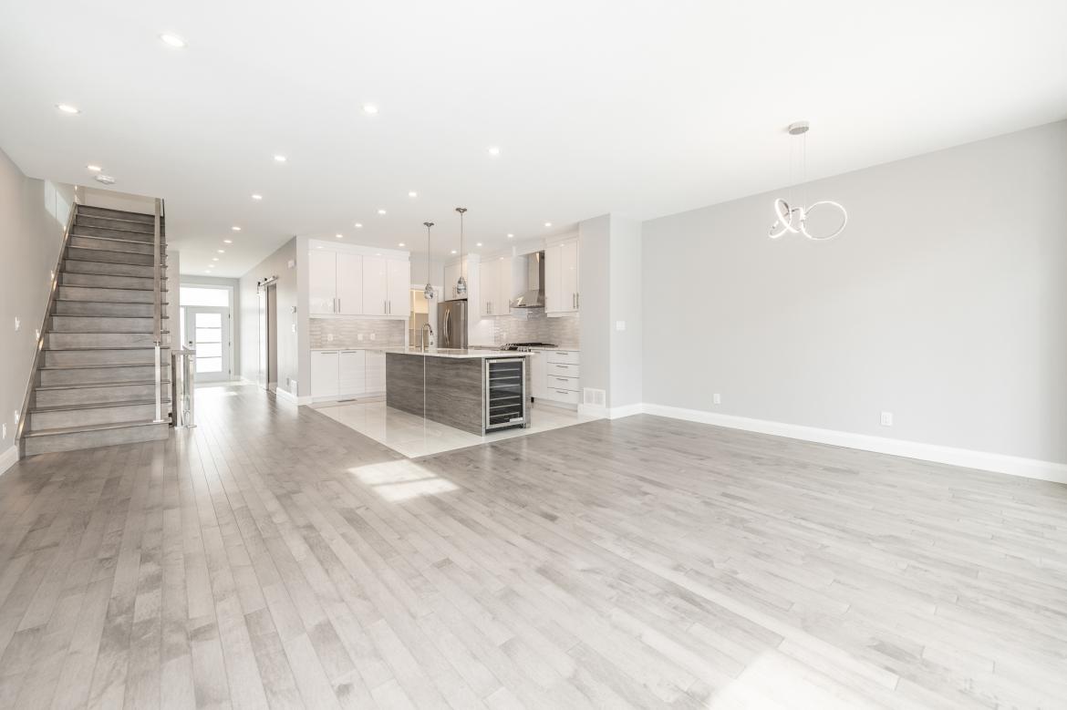 331 ATHLONE AVE 14