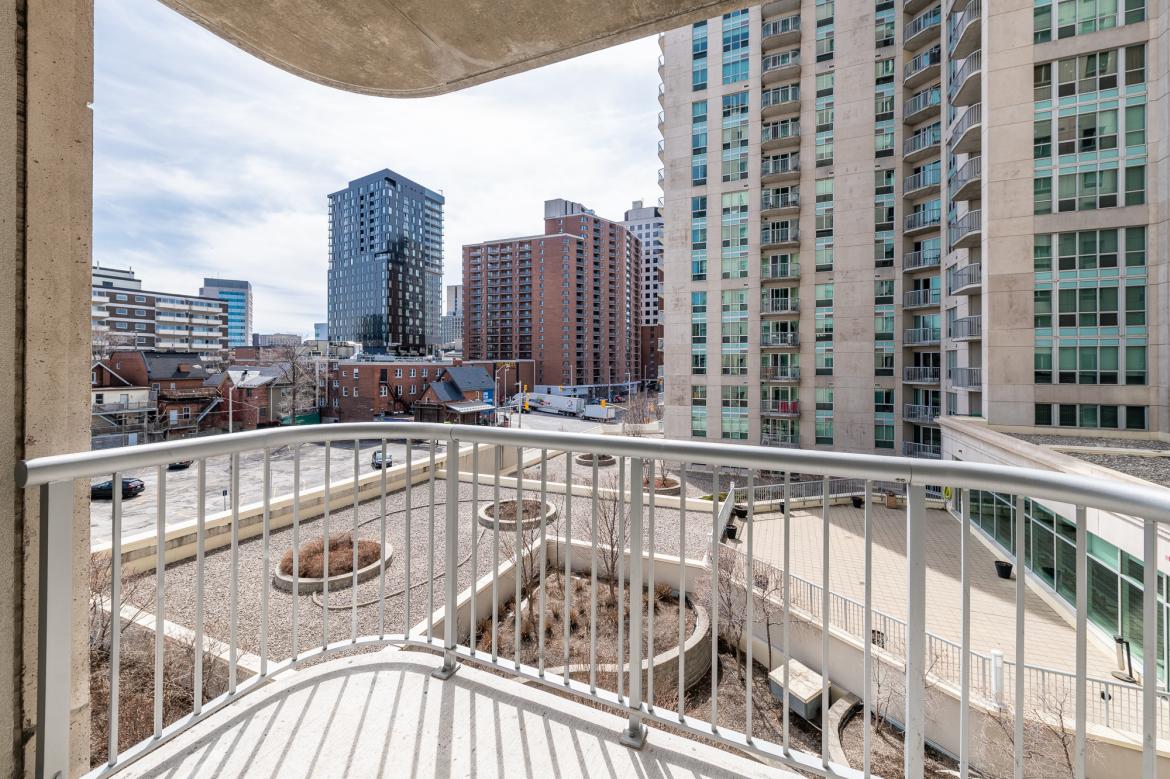 234 Rideau Street #510 17