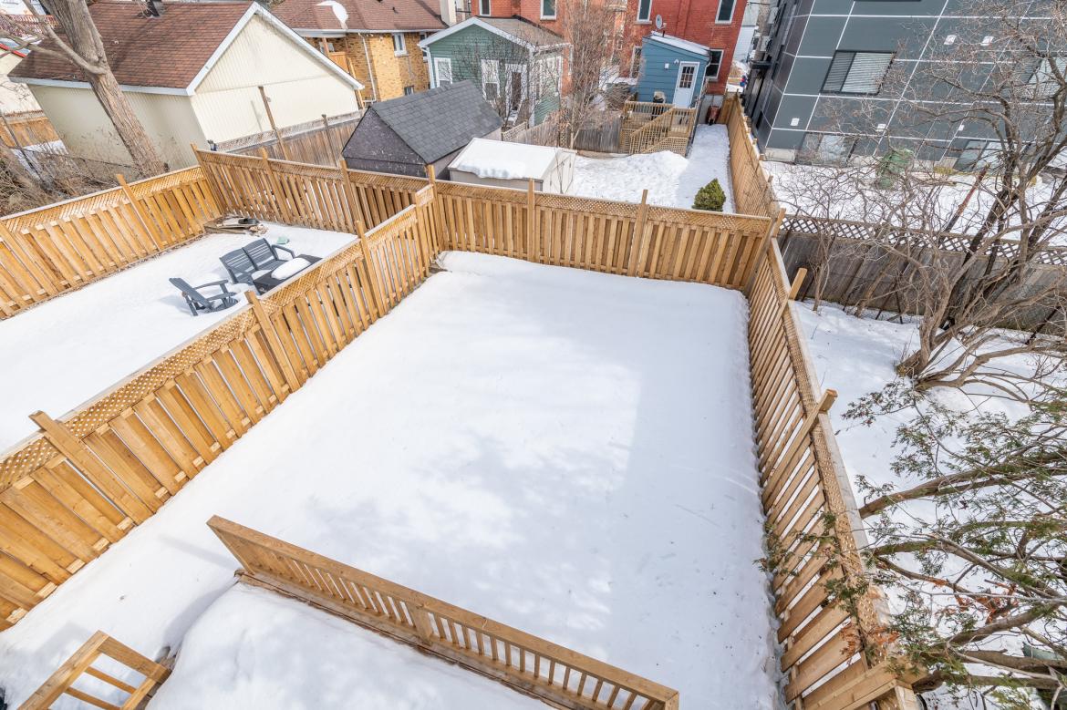 331 ATHLONE AVE 30