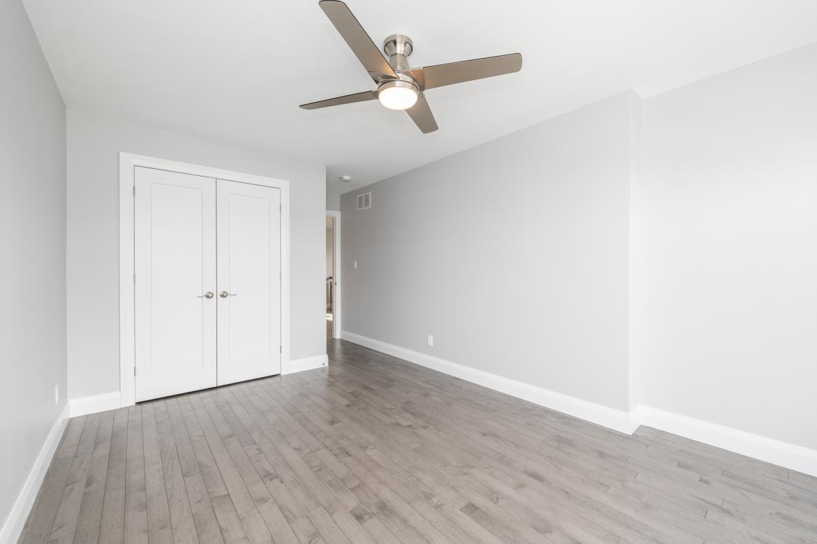 331 ATHLONE AVE 33