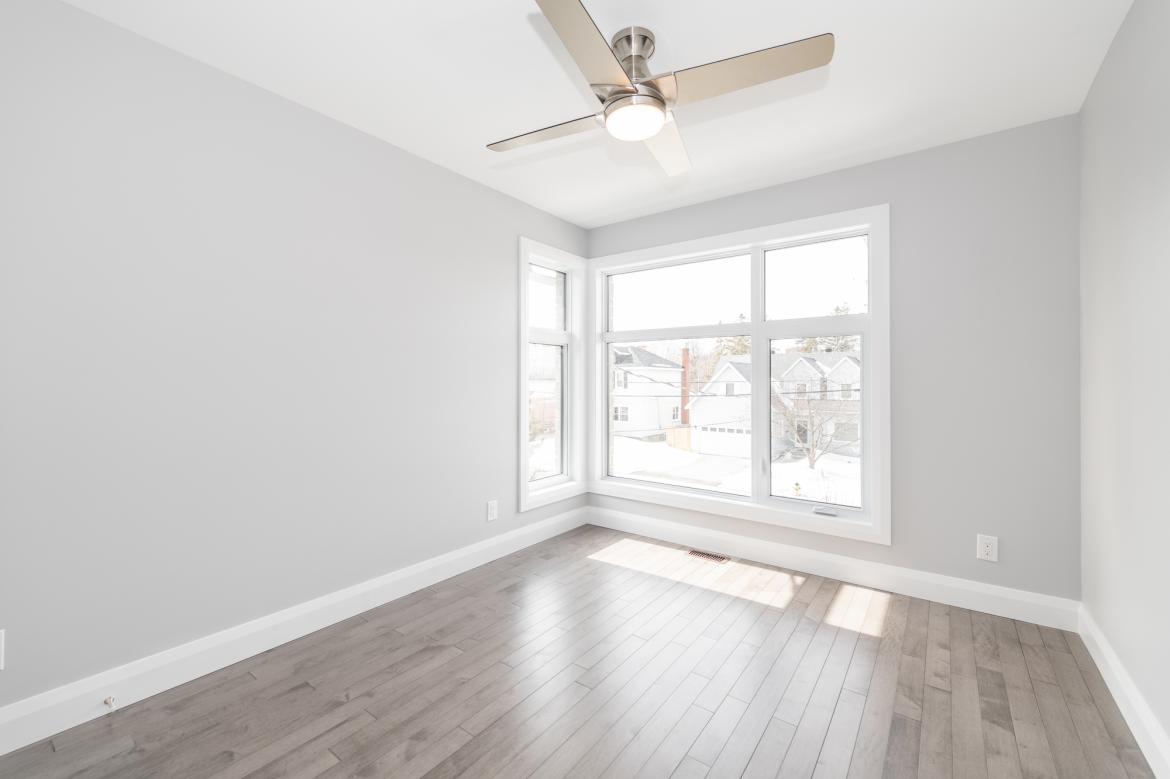 331 ATHLONE AVE 34