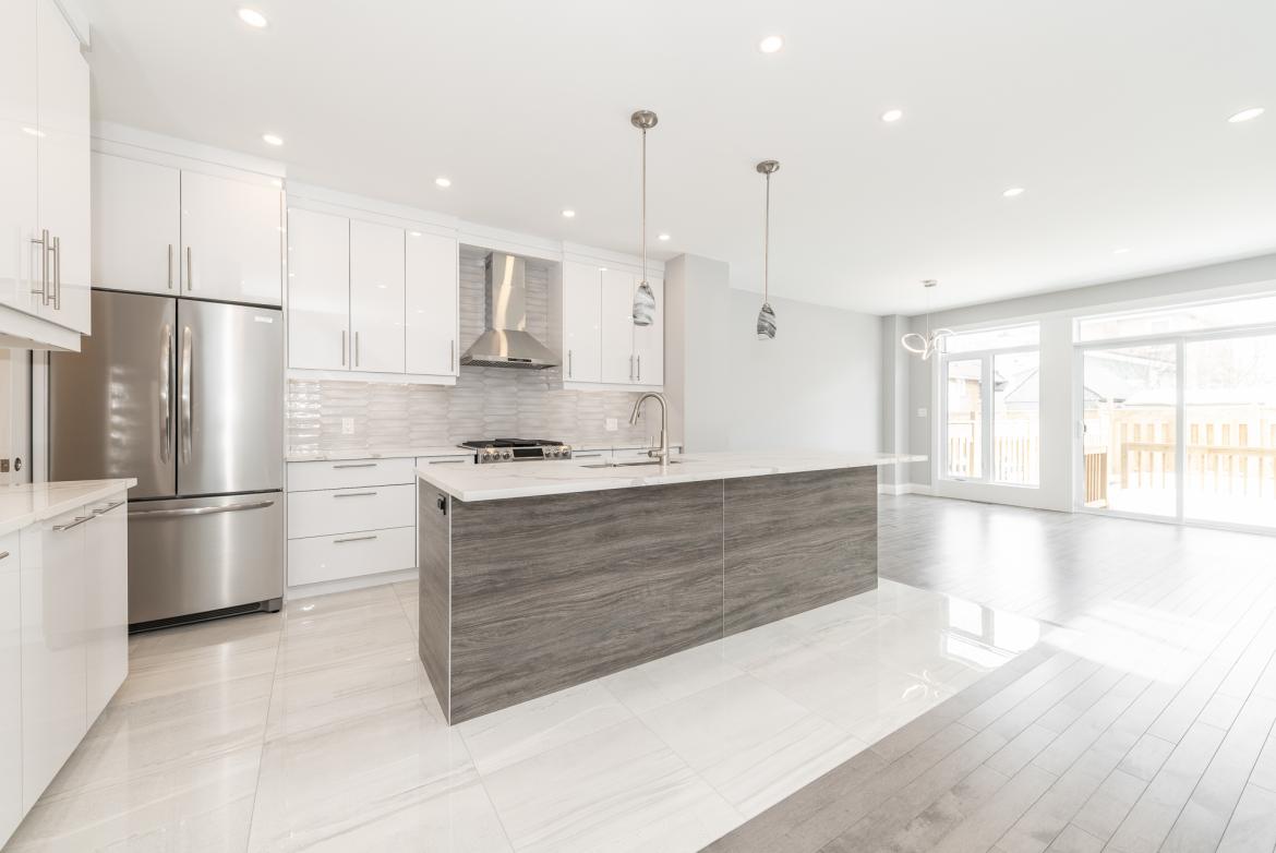 331 ATHLONE AVE 6