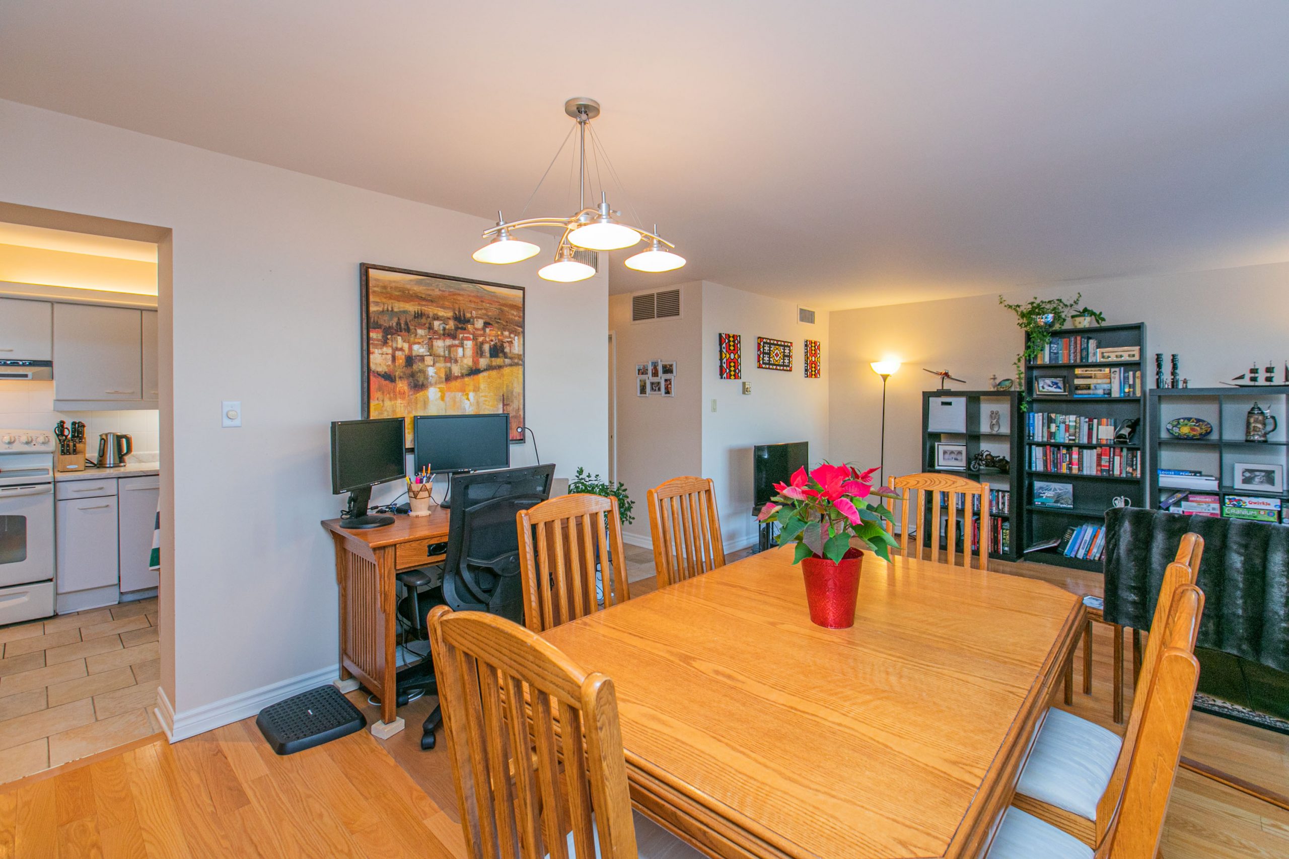 44 EMMERSON AVE #604 10