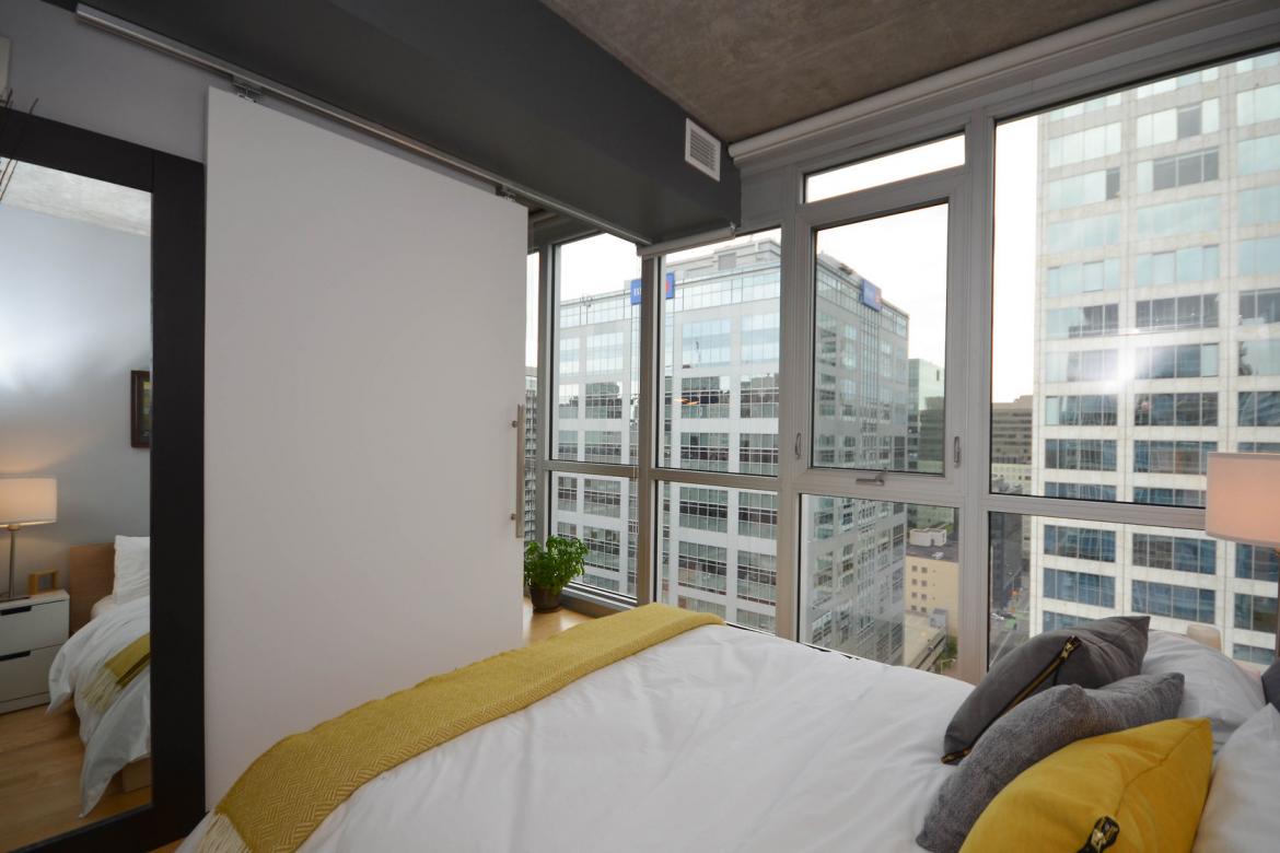 324 Laurier Ave #1709 18