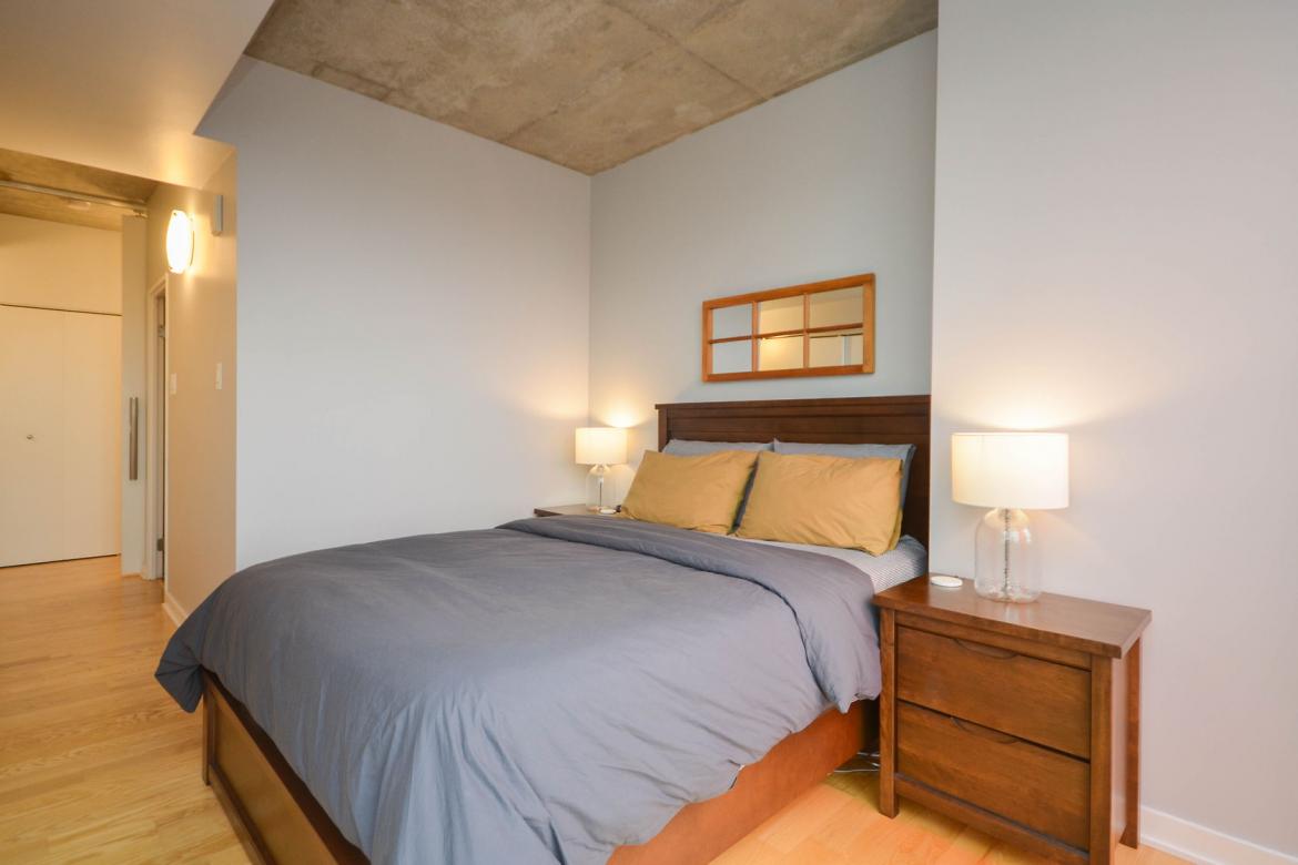 324 Laurier Ave #1709 11