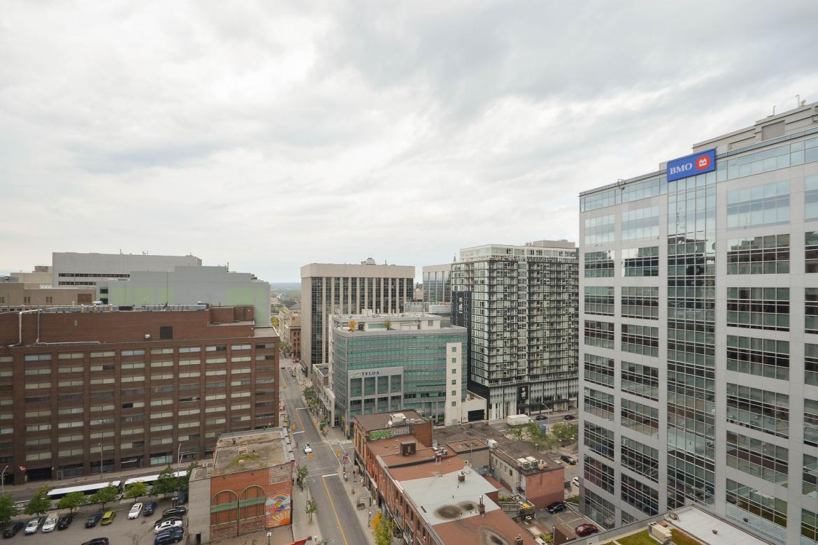 324 Laurier Ave #1709 7