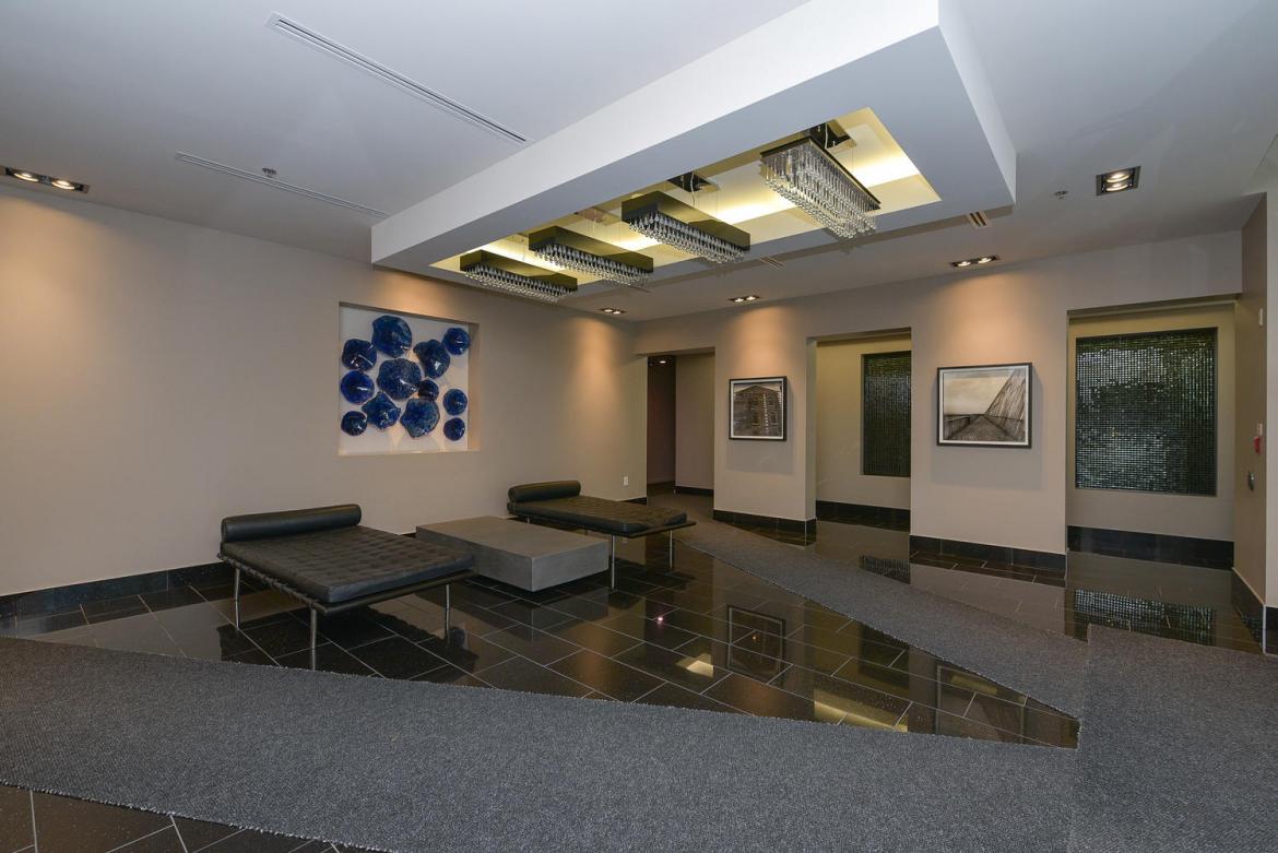 101 Richmond Road #217 4