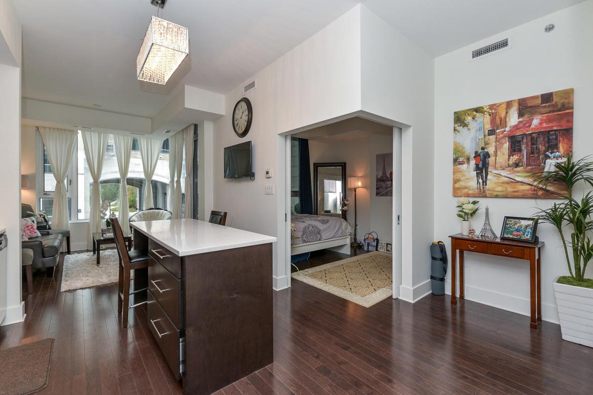 101 Richmond Road #217 8