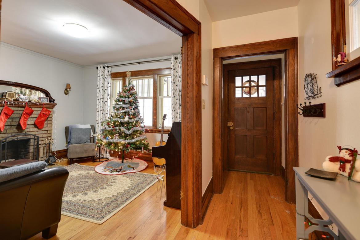 117 RUSSELL AVE 5