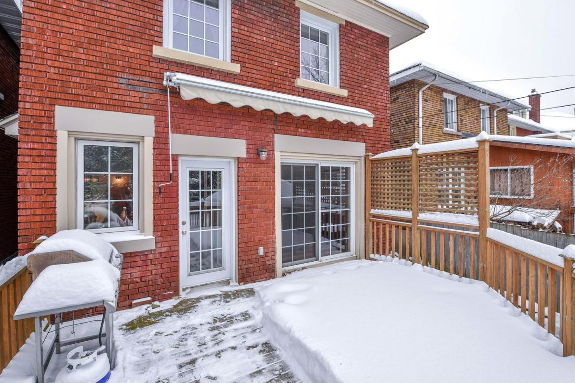 117 RUSSELL AVE 43