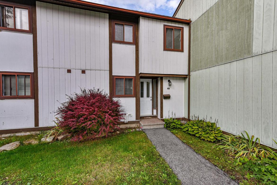 167 Thistledown Court 2