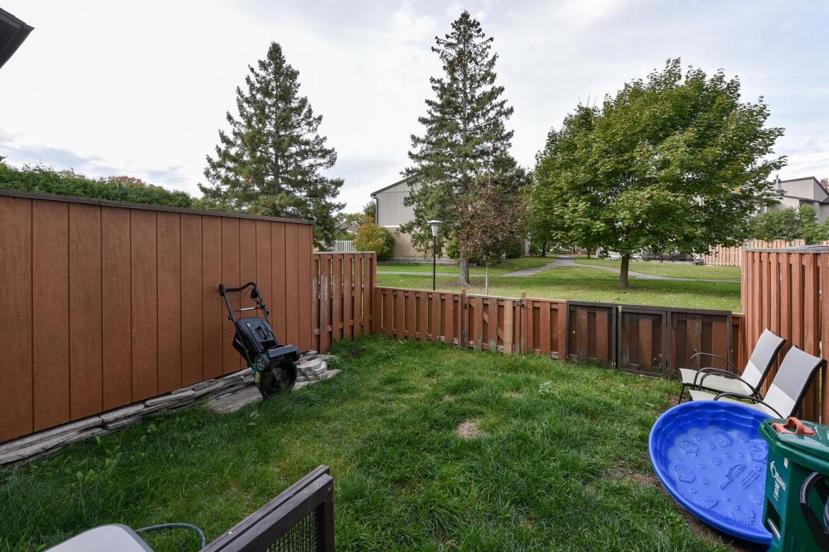 167 Thistledown Court 30