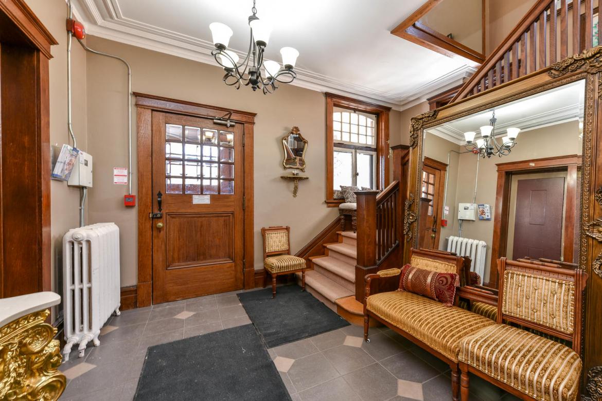 17 Marlborough Ave 7
