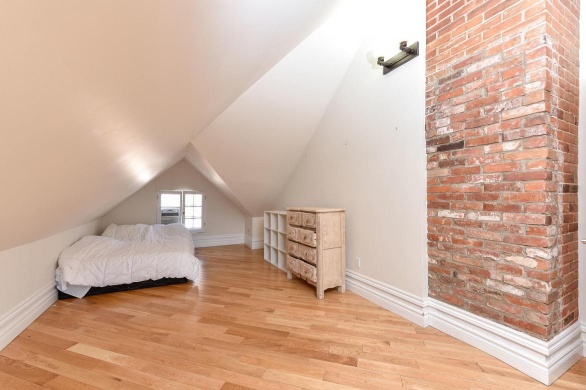 17 Marlborough Ave 26