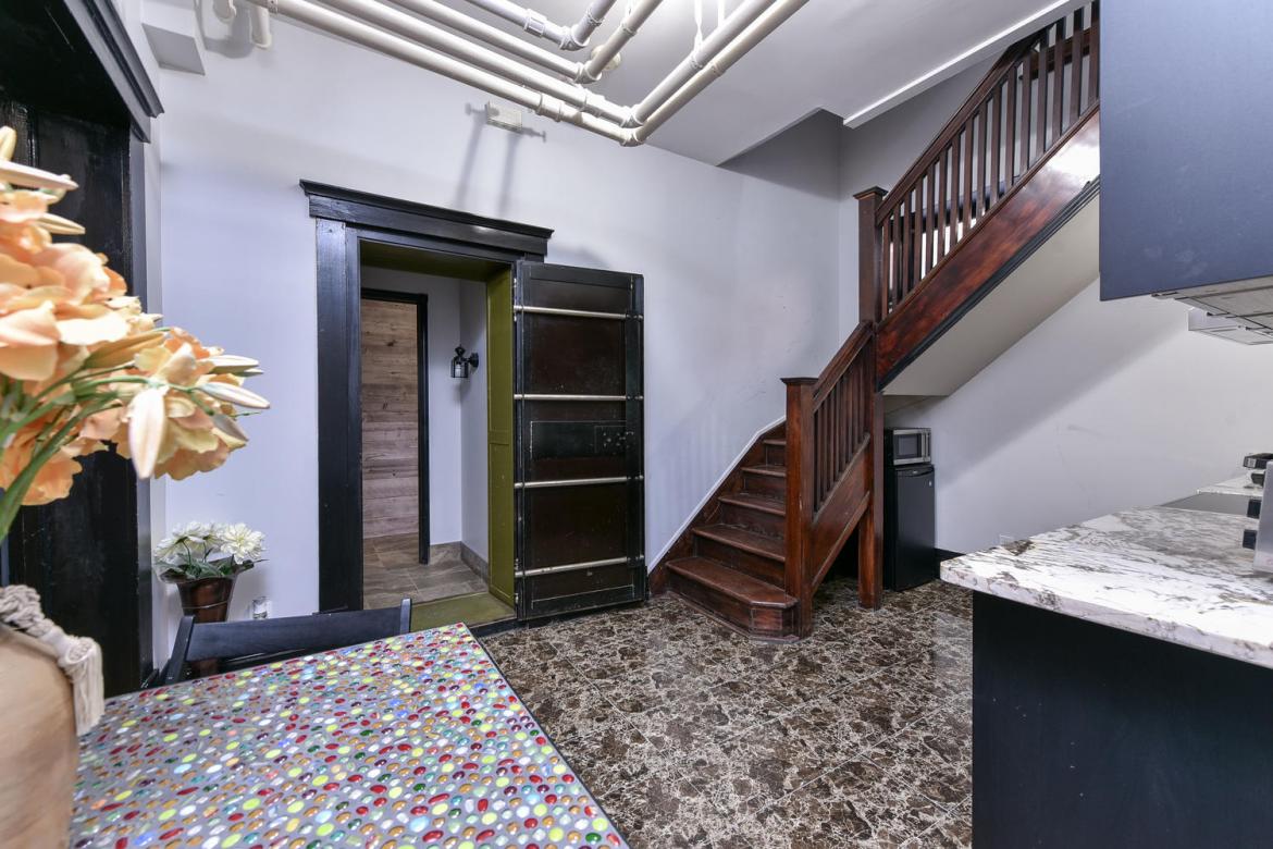 17 Marlborough Ave 39