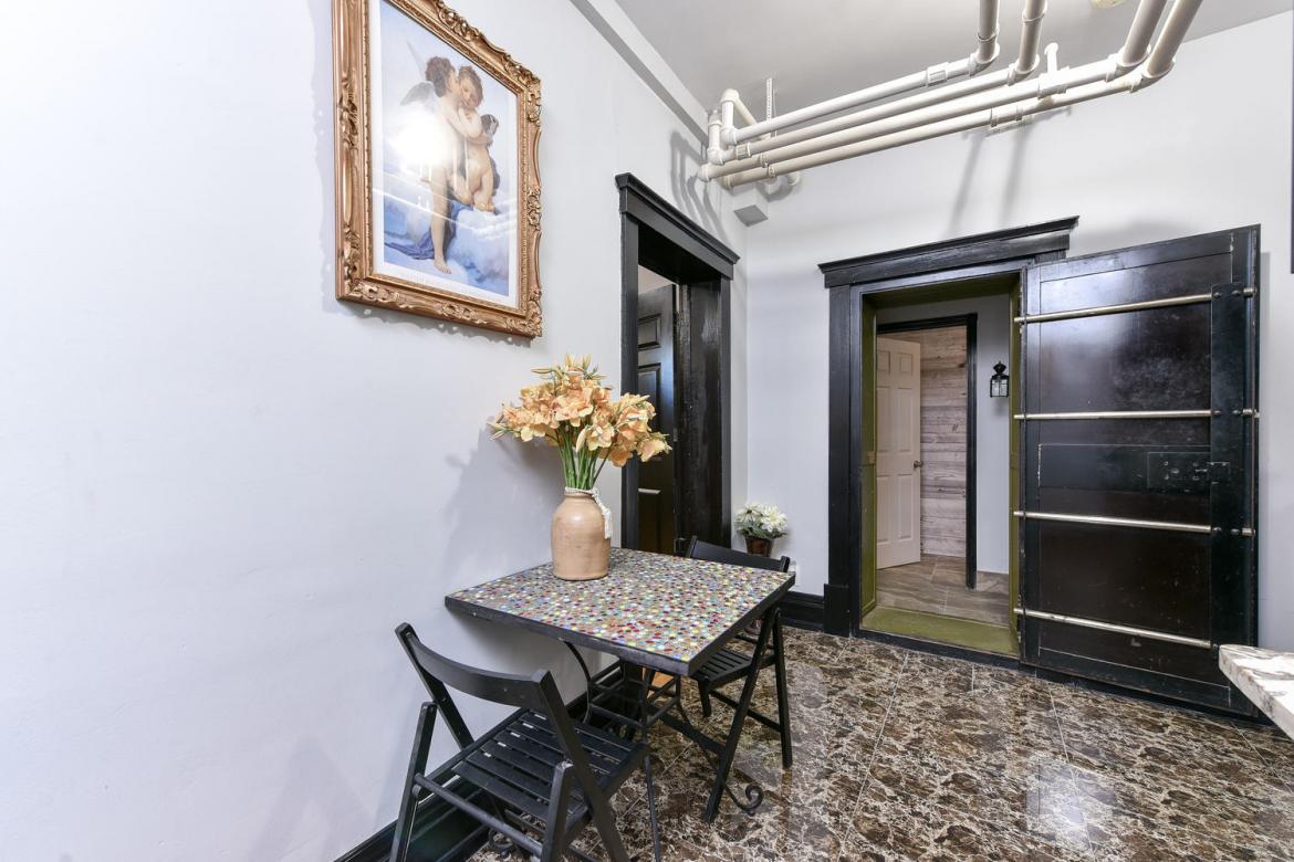 17 Marlborough Ave 40