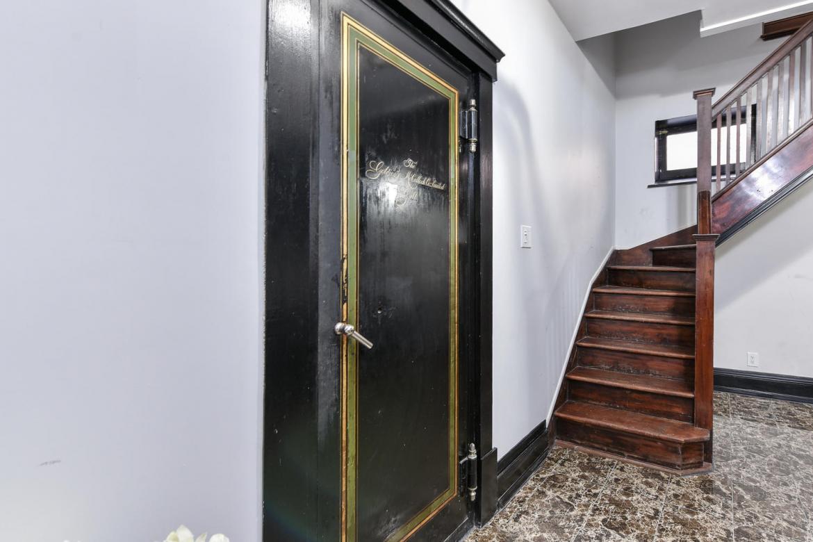 17 Marlborough Ave 49