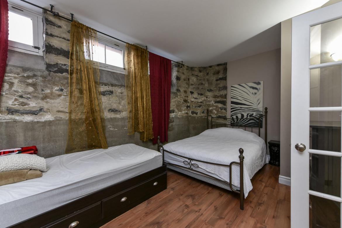 17 Marlborough Ave 56