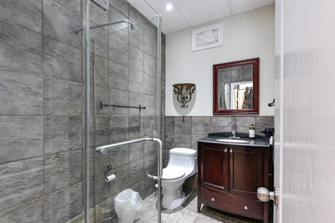 17 Marlborough Ave 74