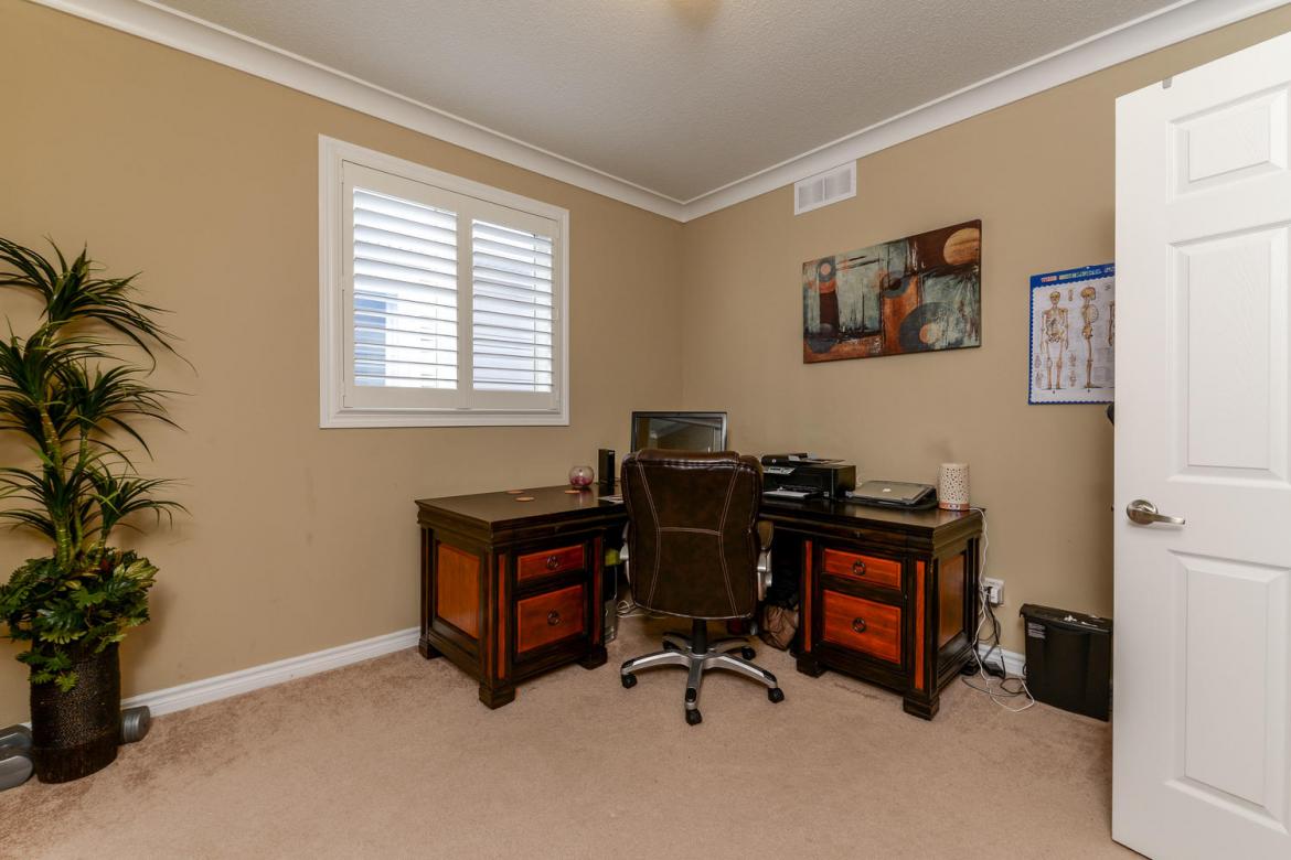 1783 Maple Grove 32
