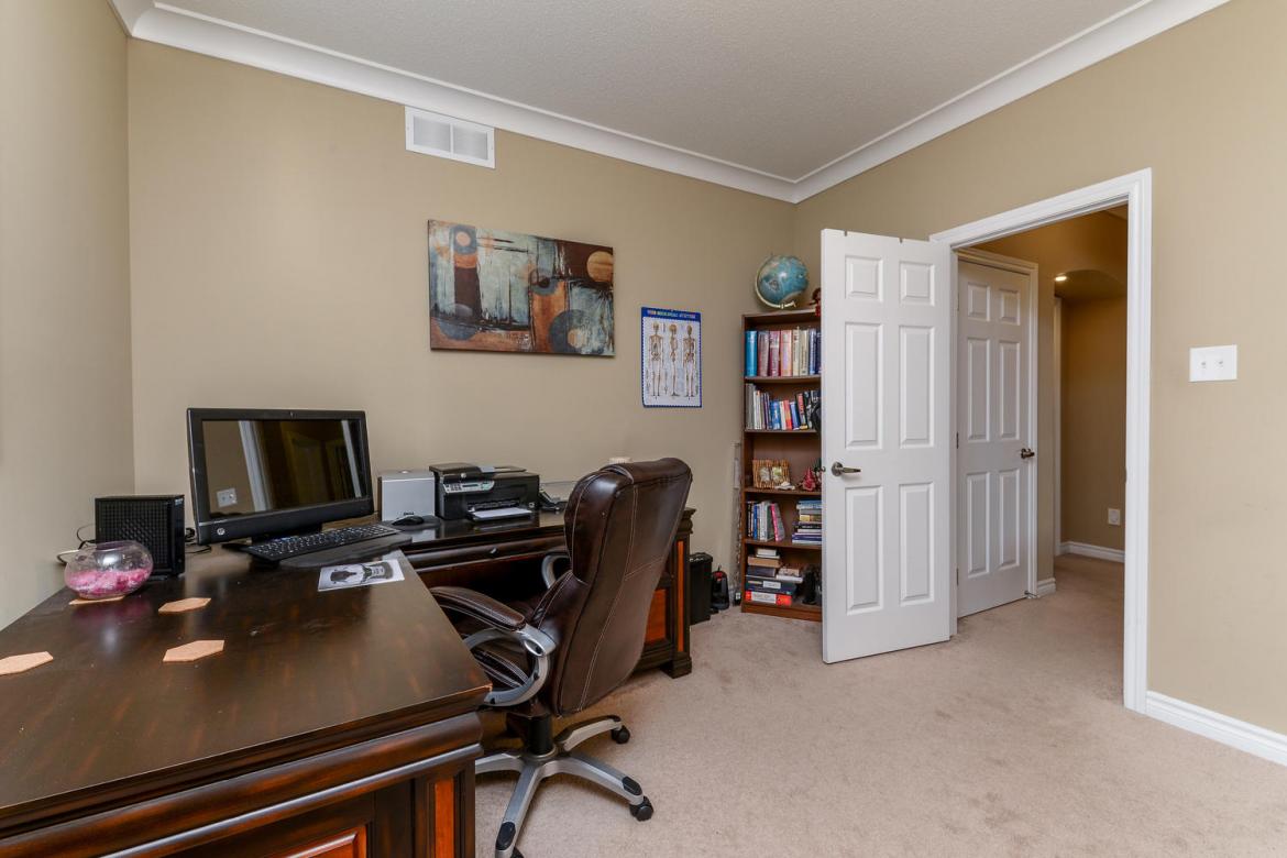 1783 Maple Grove 33