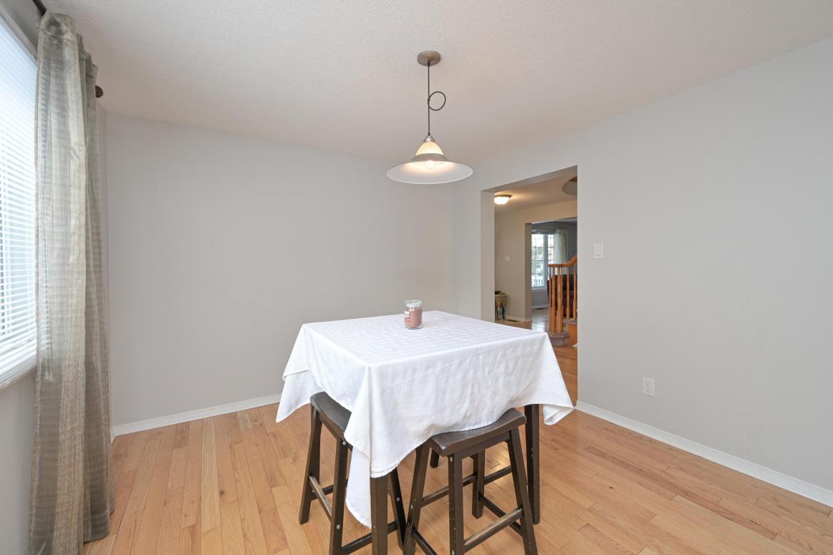 1868 Robinwood Pl 41