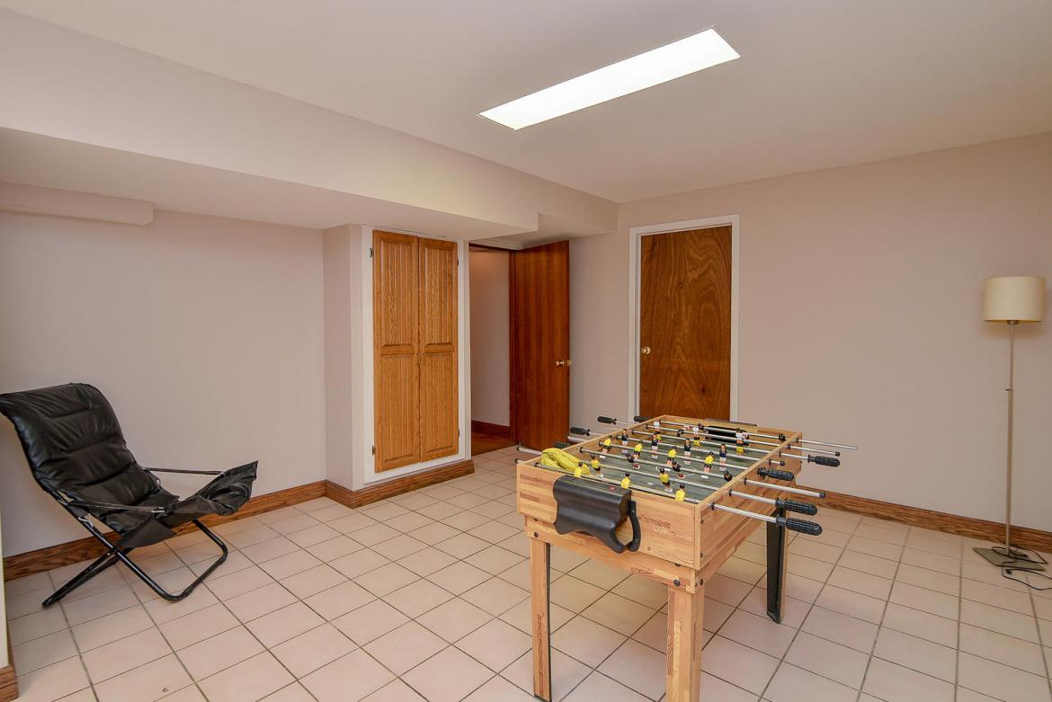 1870 Rosebella Ave 14