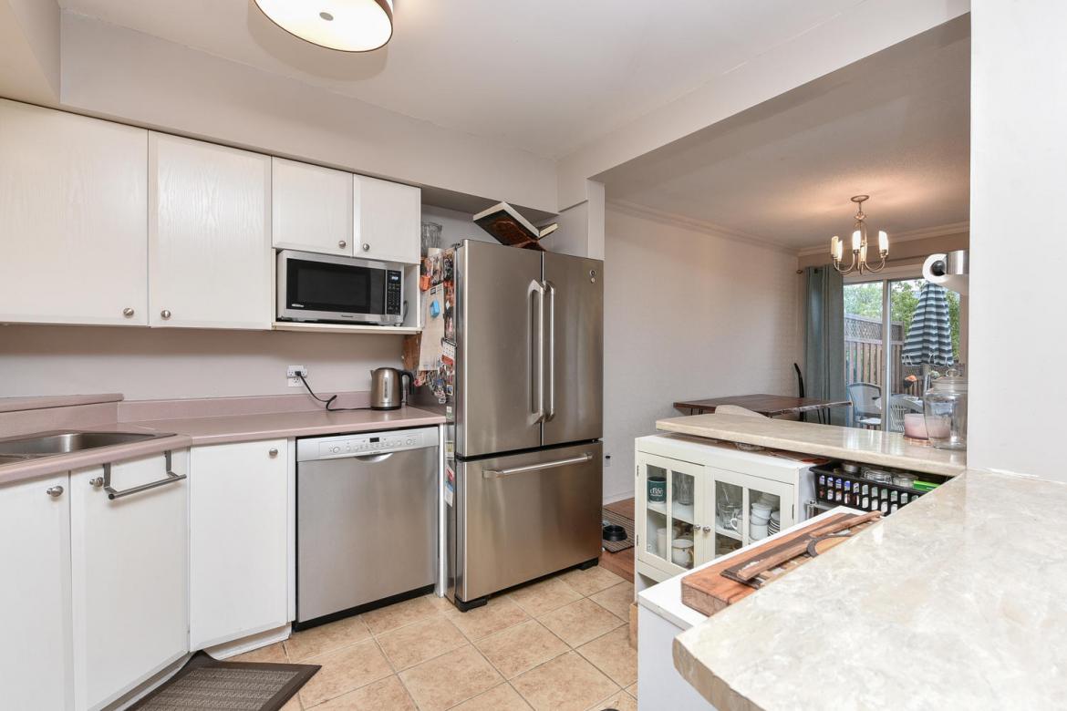 2050 Avenue P 30