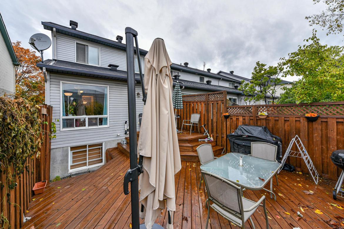 2050 Avenue P 9