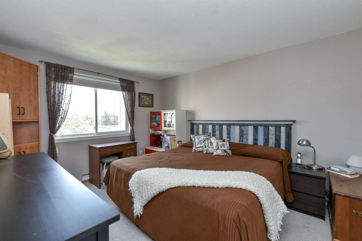 270 Lorry Greenburg Drive #204 8