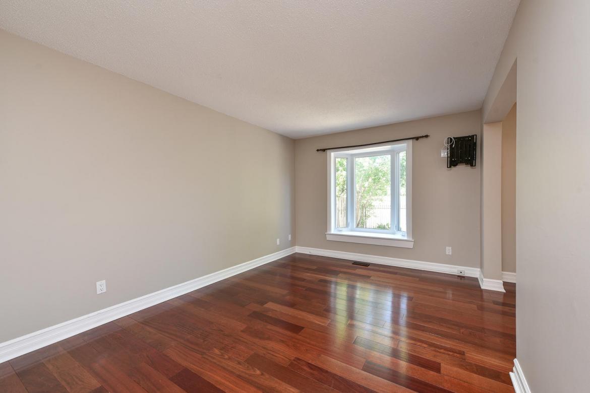 31 Brando Cres 7