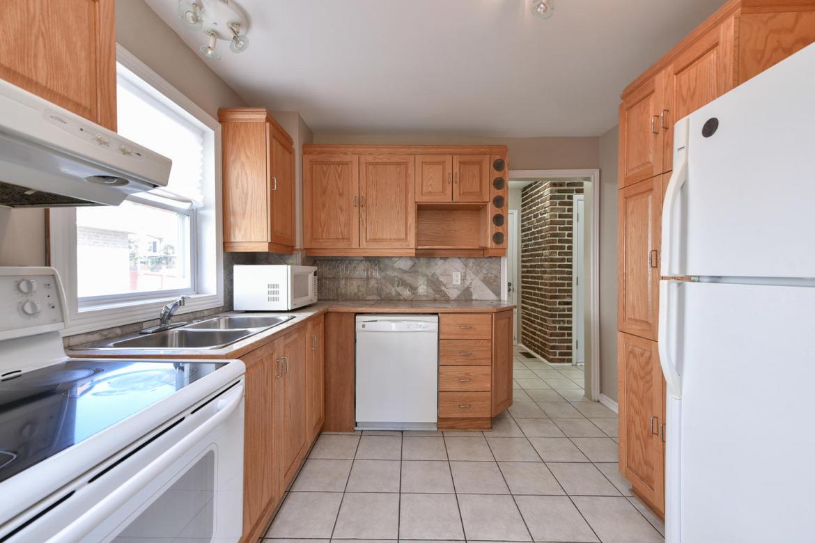 31 Brando Cres 15