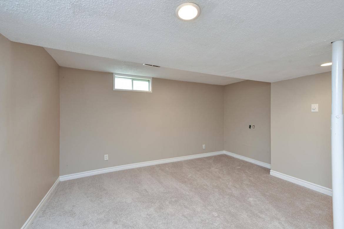 31 Brando Cres 31