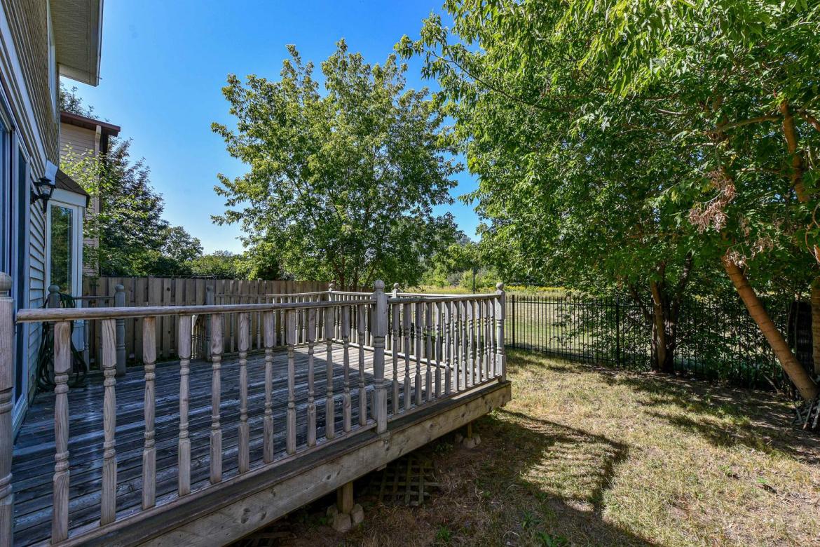 31 Brando Cres 35