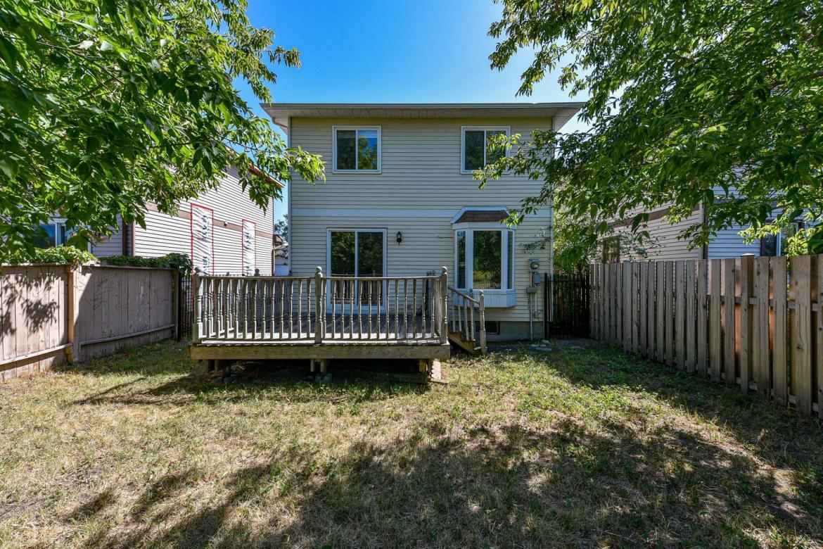 31 Brando Cres 40