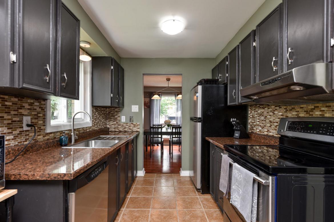 6992 Bilberry Drive 32