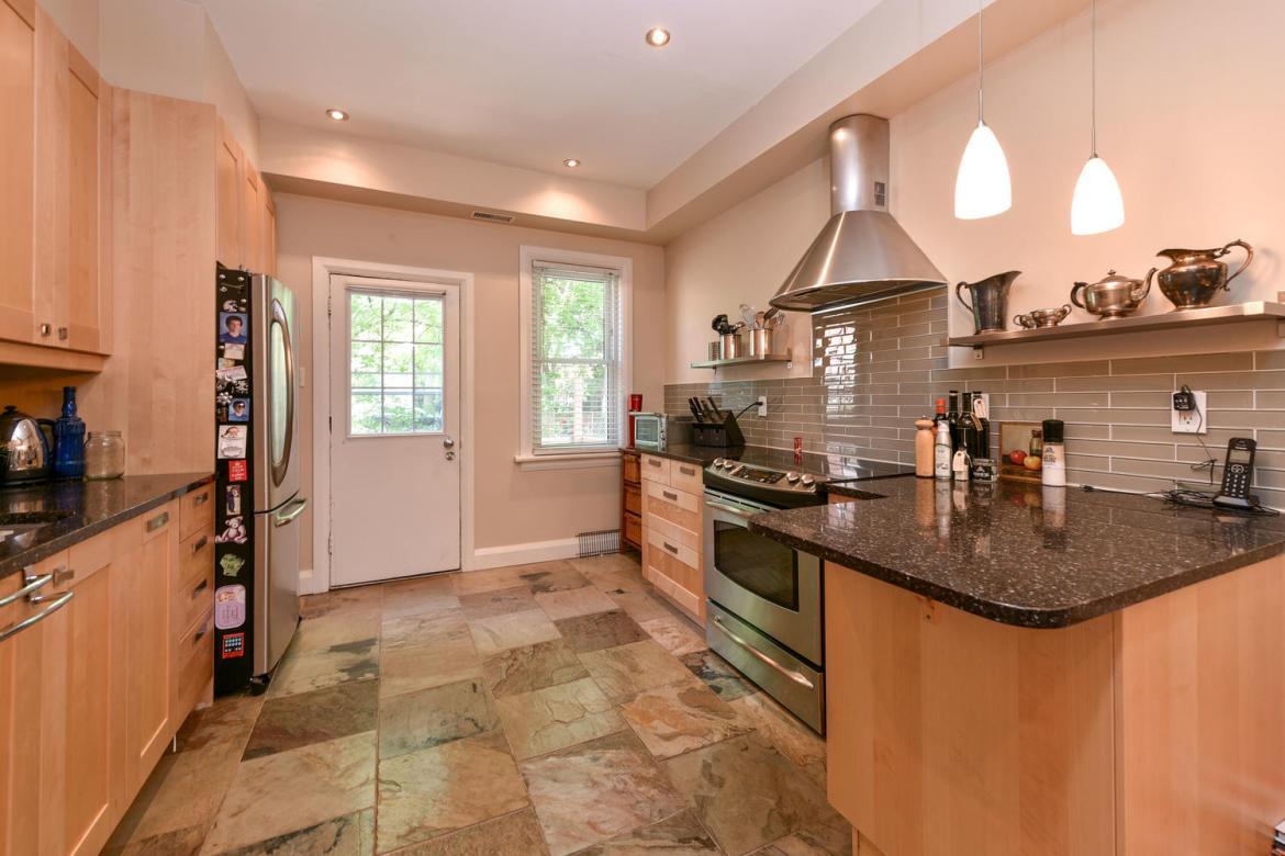 73 Grosvenor Ave 23