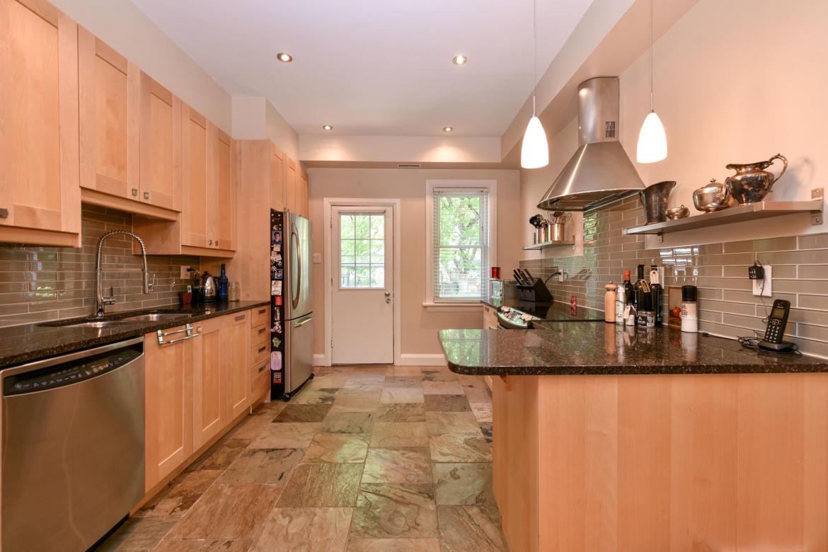 73 Grosvenor Ave 22