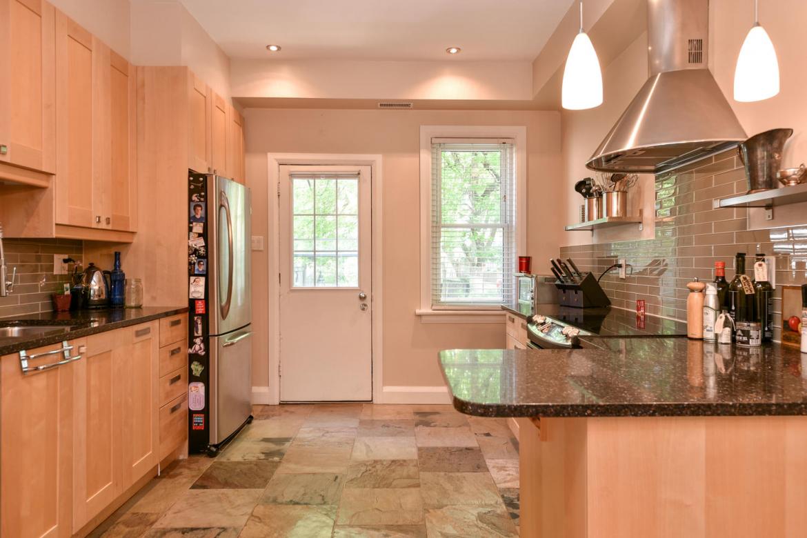 73 Grosvenor Ave 21
