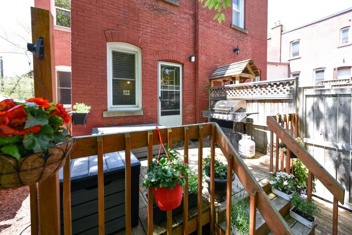 73 Grosvenor Ave 10