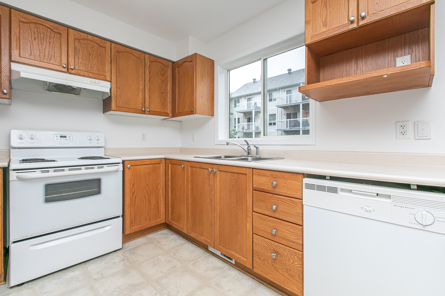 250 Gershwin Private 5