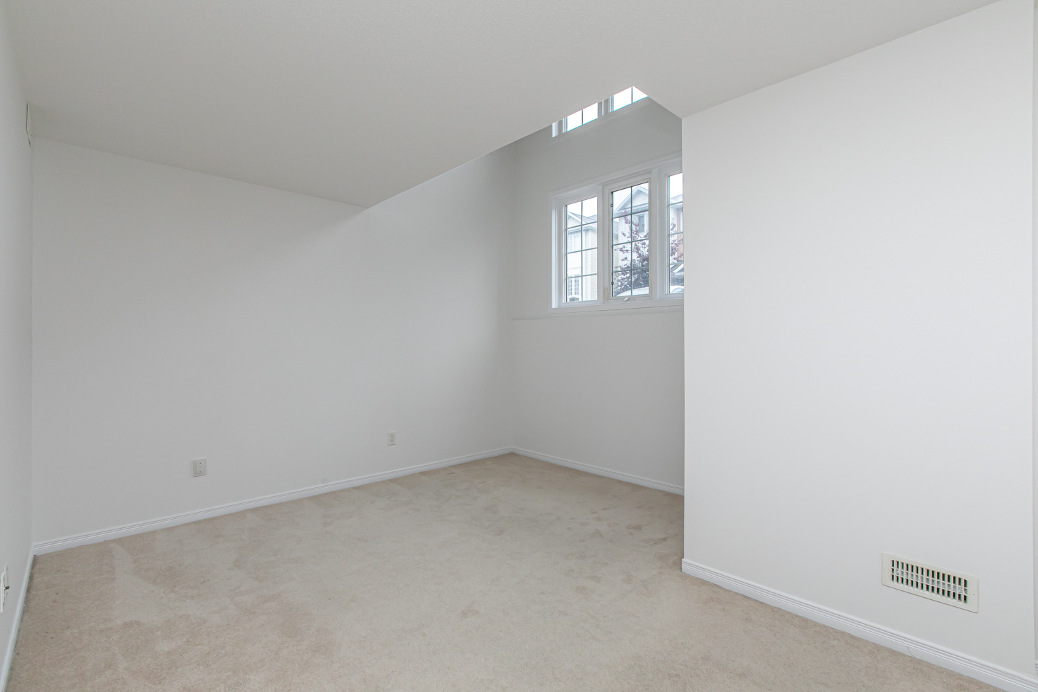 254 Gershwin Private 11