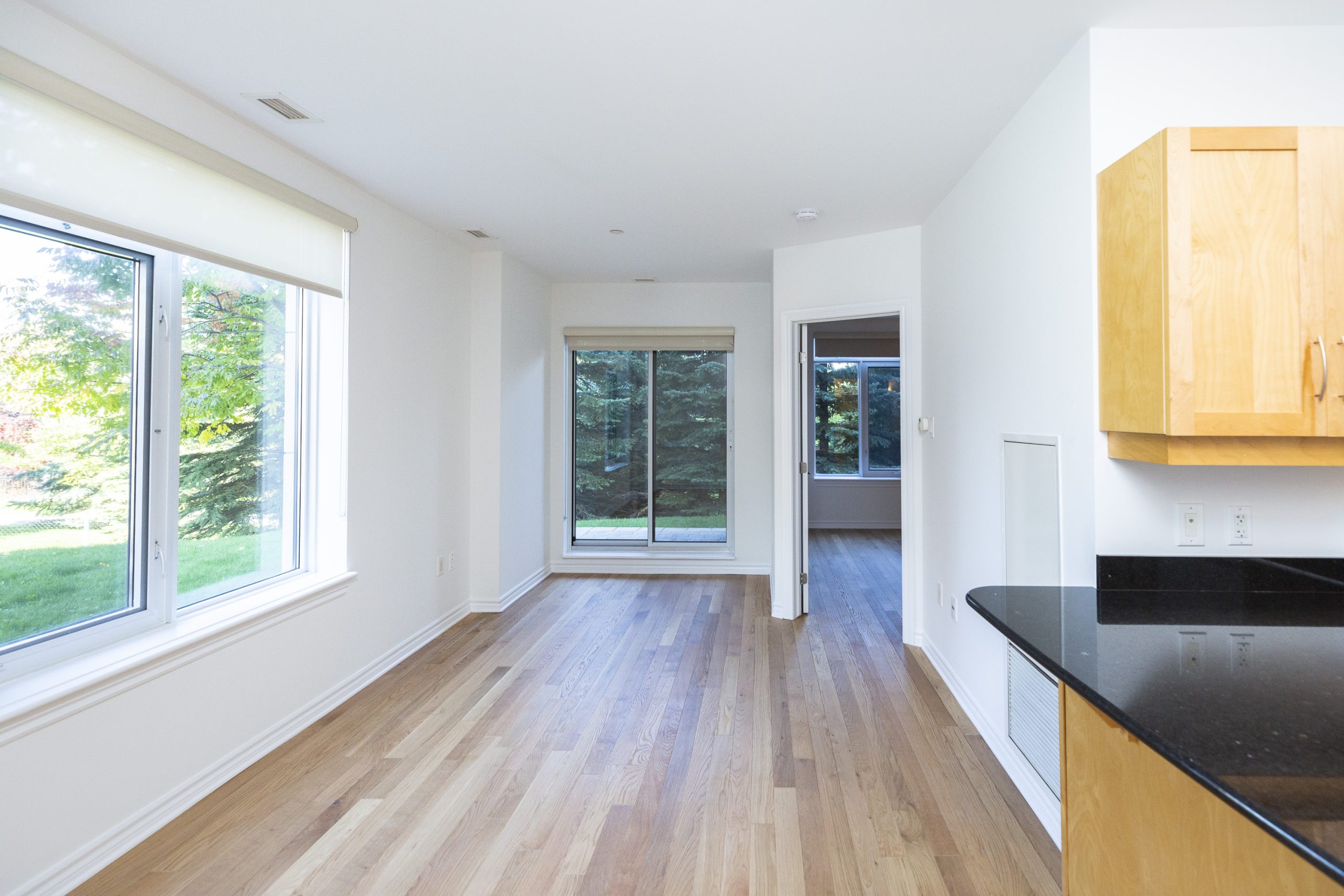 314 Central Park Drive 6