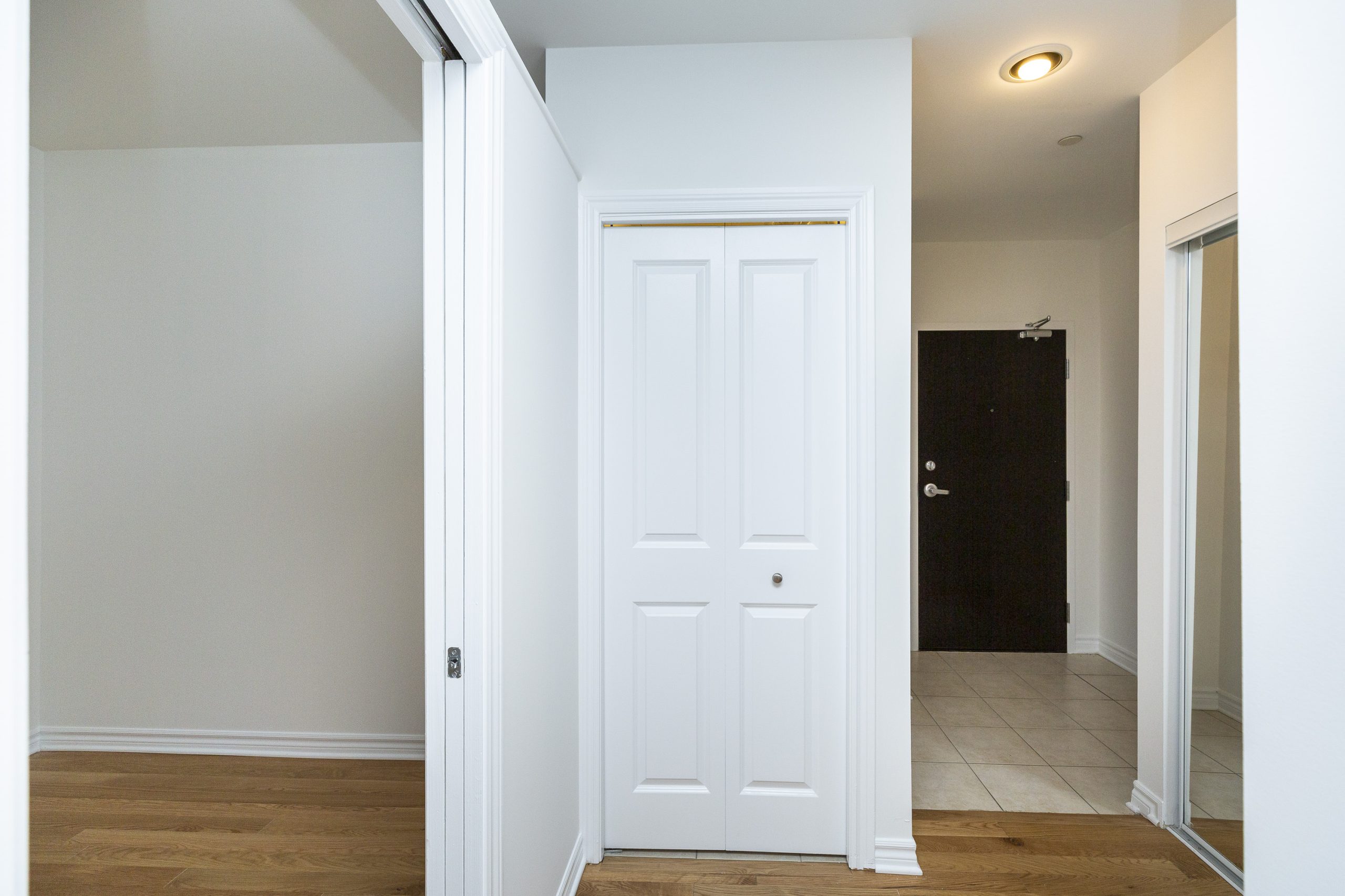 314 Central Park Drive 2