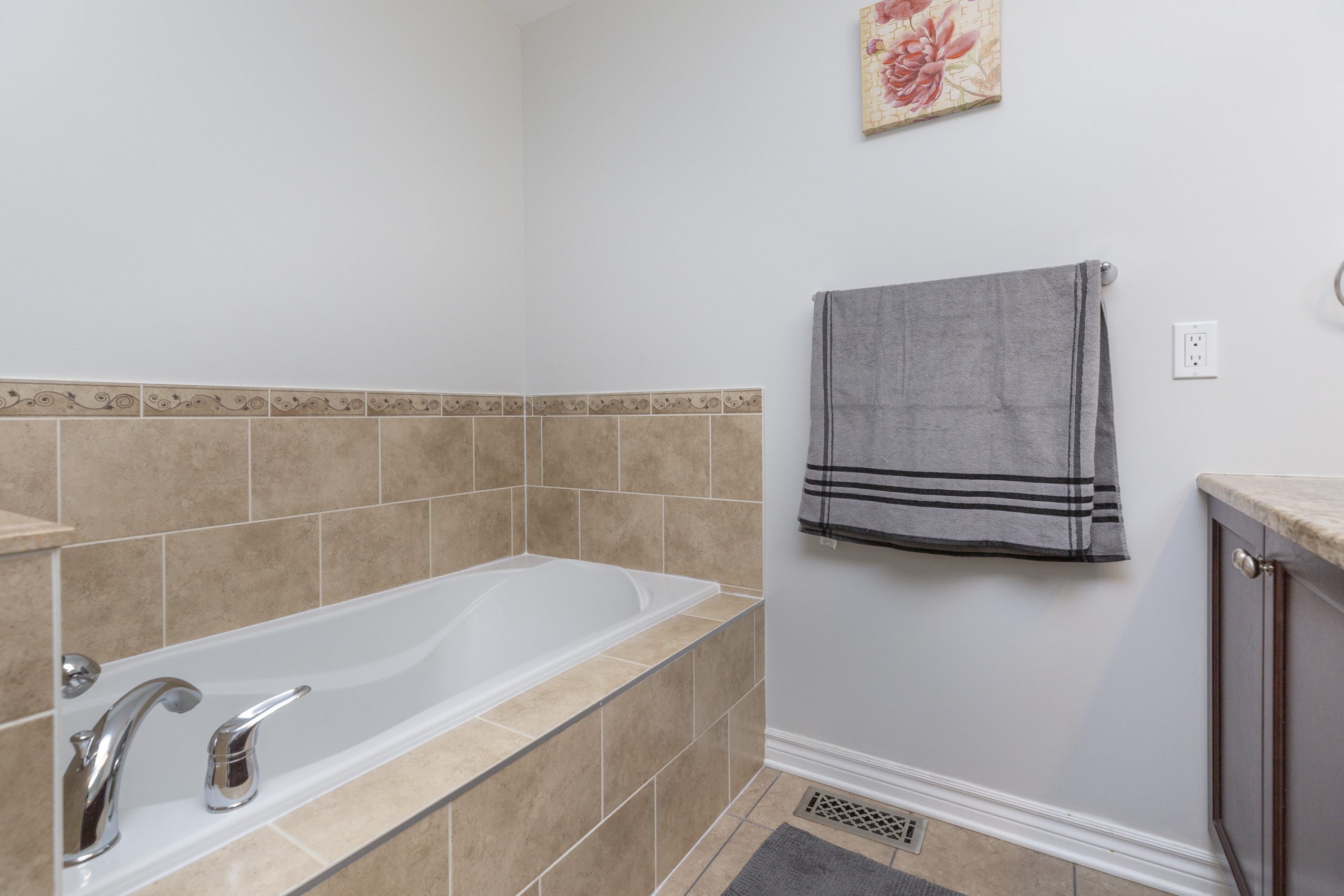 59 Emerald Pond Pvt 26