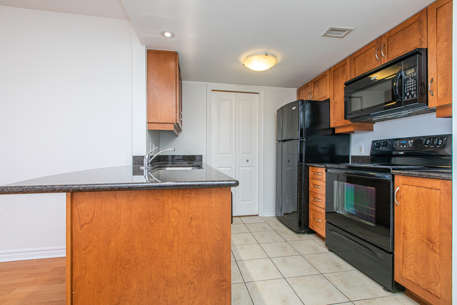 314 Central Park DR #502 9