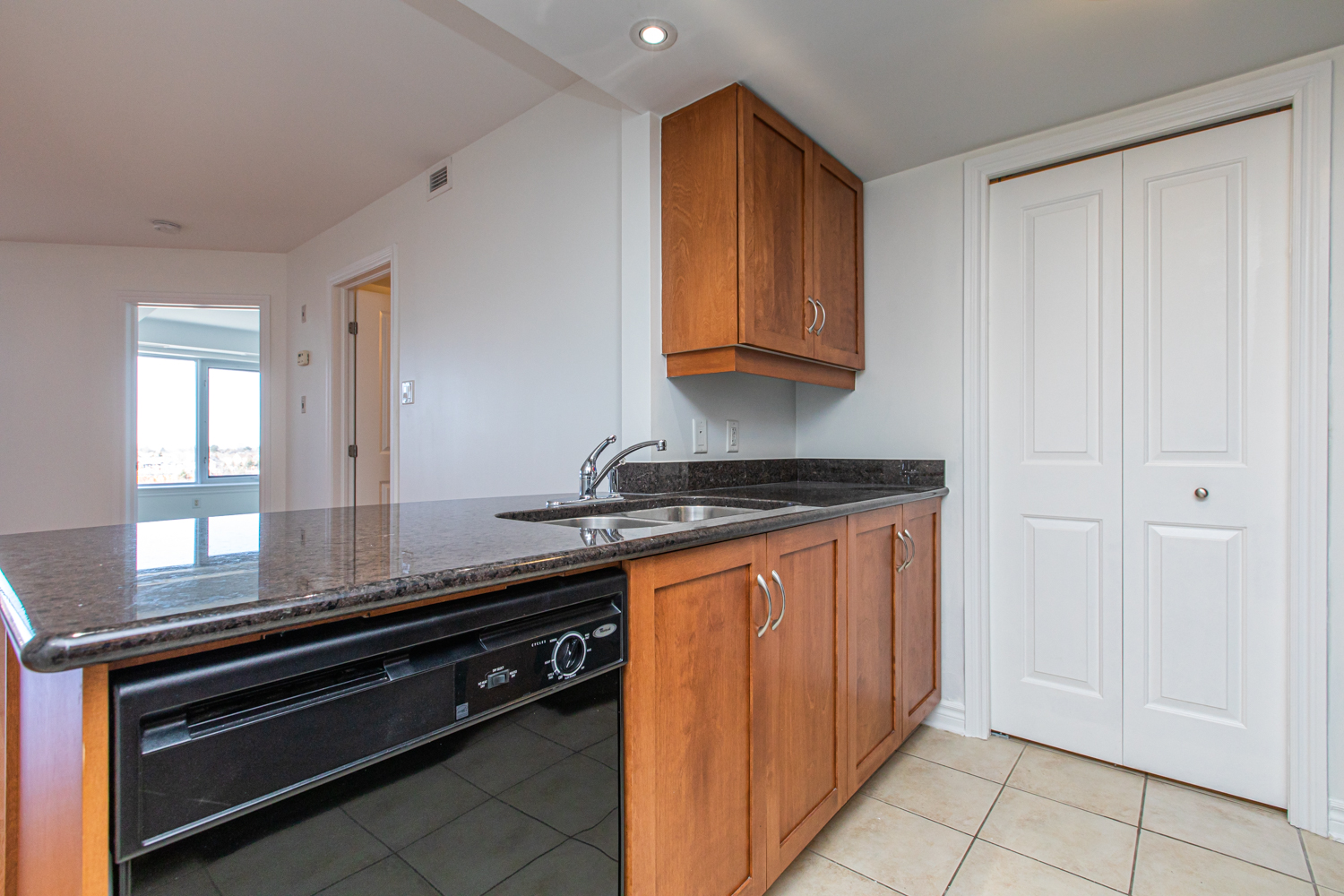 314 Central Park DR #502 11