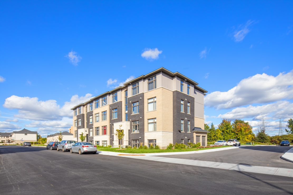 231 Citiplace Dr  #E